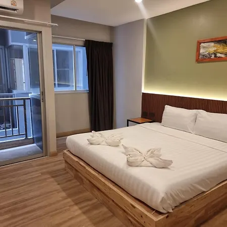 Diva Boutique Hotel Patong Exterior photo